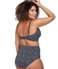 Artesands Delacroix Non-Underwired Bikini - Black -BRASTOGO Sales artesands zig zag delacroix cross front d g cup bikini top black 3