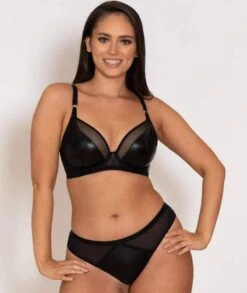 Curvy Kate Lucky Star Underwire Plunge Bra - Black -BRASTOGO Sales curvy kate lucky star underwire plunge bra black 2