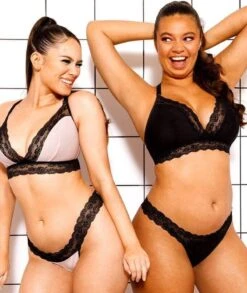 Curvy Kate Twice The Fun Reversible Wirefree Bralette - Black/Pink 19 Curvy Kate Twice The Fun Reversible Wirefree Bralette - Black/Pink -BRASTOGO Sales curvy kate twice the fun reversible bralette black pink 6 655bcc25 8efa 490f 8c7c 1663a736f98a