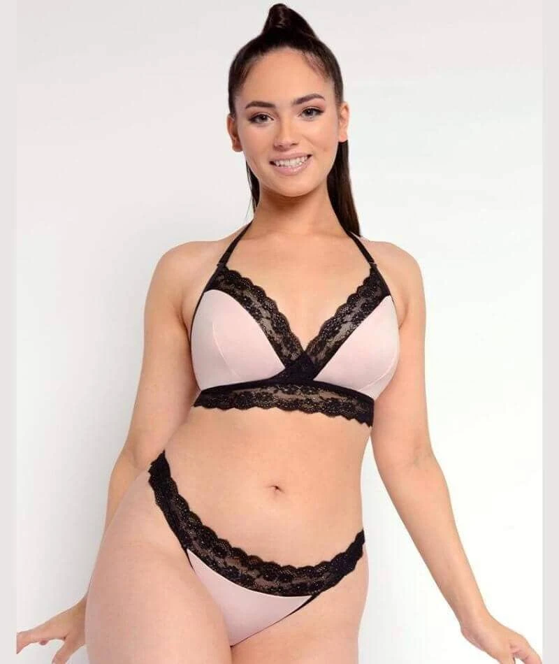 Curvy Kate Twice The Fun Reversible Wirefree Bralette - Black/Pink 10 Curvy Kate Twice The Fun Reversible Wirefree Bralette - Black/Pink - Image 8