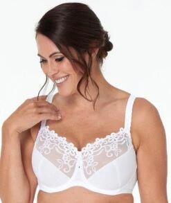 Fayreform Coral Underwire Bra - White -BRASTOGO Sales fayreform coral underwire bra white1