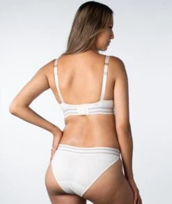 Hotmilk Elevate Cotton T-Shirt Wirefree Nursing Bra - Shell Marle -BRASTOGO Sales hotmilk elevate light leakproof bikini brief shell 6 f5c840de 465c 4613 a942 d5b6f0261ccc