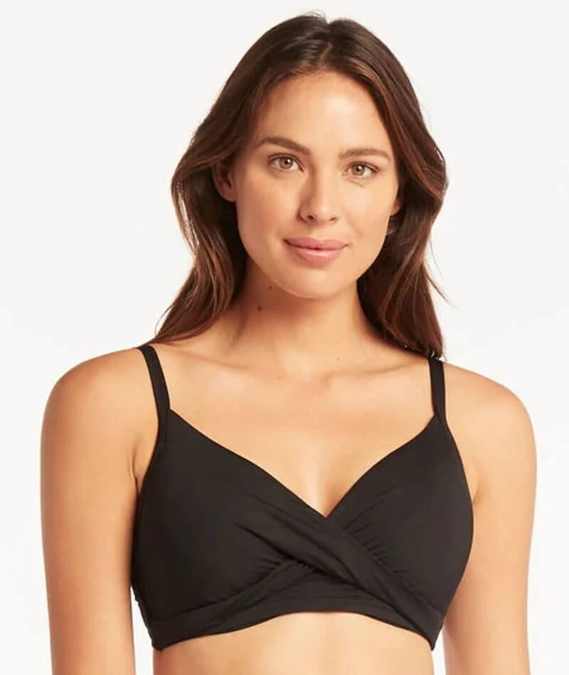 Sea Level Eco Essentials Twist Front DD-E Cup Bikini Top - Black 3 Sea Level Eco Essentials Twist Front DD-E Cup Bikini Top - Black