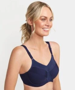 Triumph Triaction Ultra Underwired Sports Bra - Navy -BRASTOGO Sales triumph triaction ultra underwired sports bra navy1